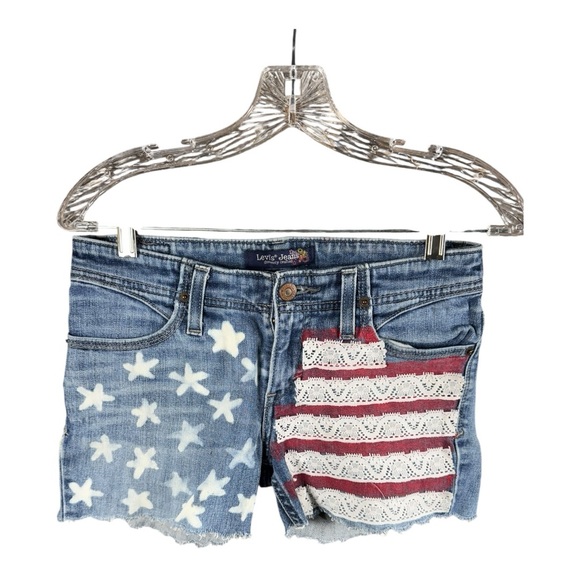 Levi's Pants - Levi's Blue and Red Star-Stripe Jean Shorts